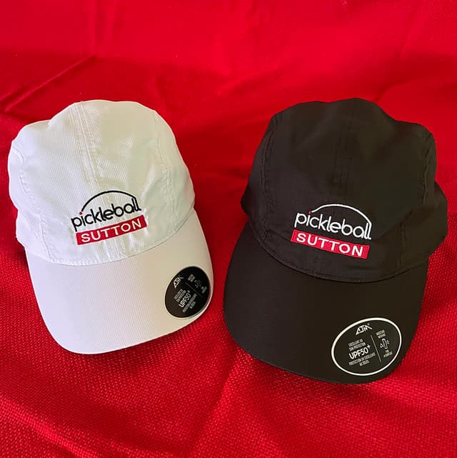 Les vêtements à l'effigie du Club sont arrivés